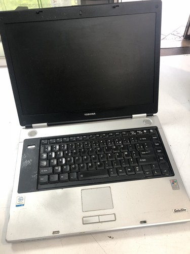 Portable ecran toshiba - portable,